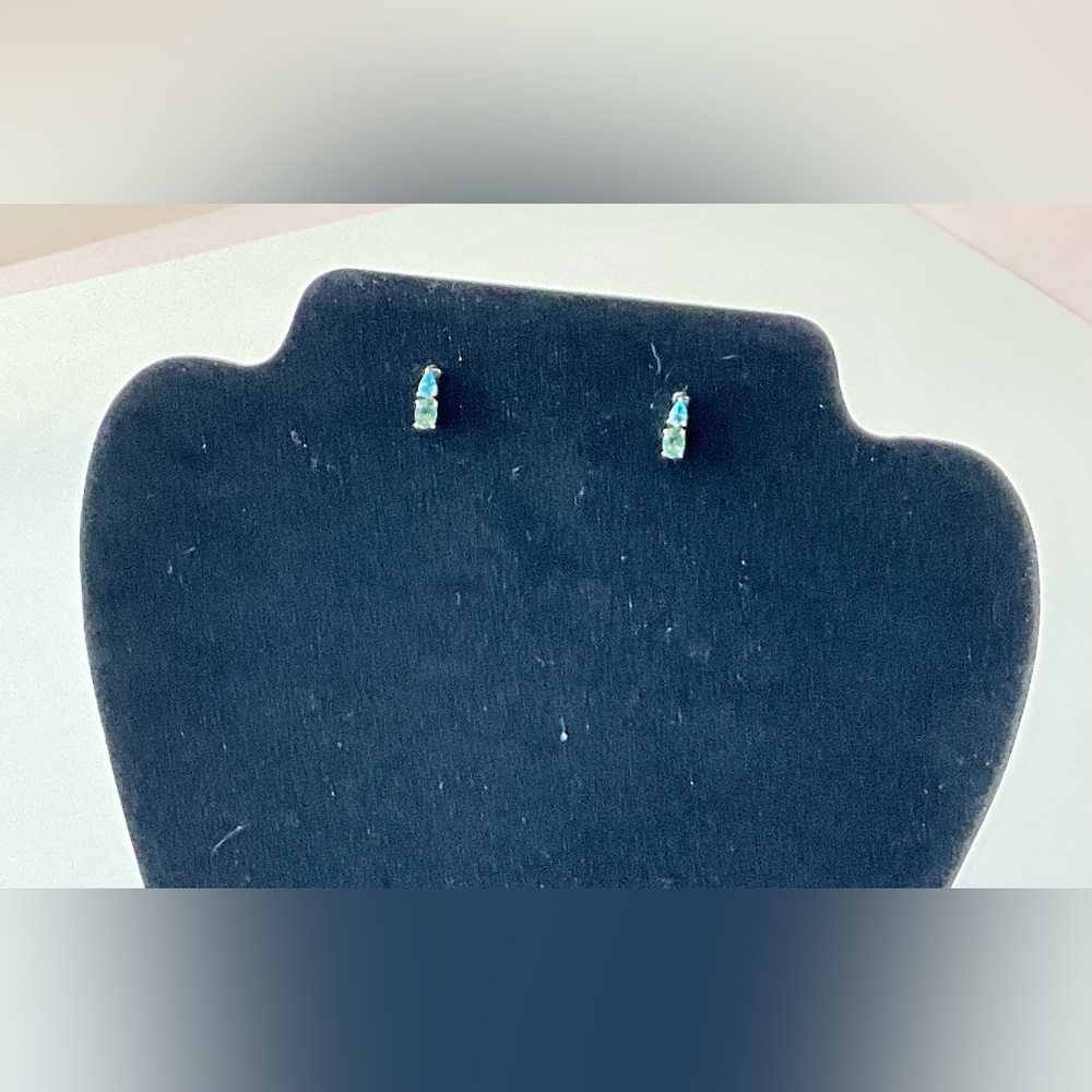 Sterling Silver Post Earrings Stud Light Blue And Lime Green Gemstones